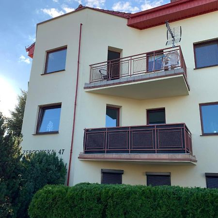 Apartament Pod Gwiazdami Apartment Ostrów Wielkopolski Exterior foto